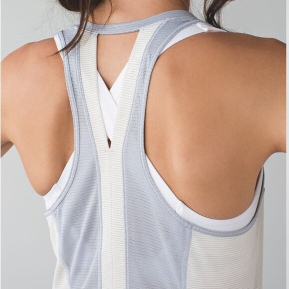 Lululemon Pedal To The Medal Singlet Tank Top Silver Fox / Angel Wing - Picture 4 of 12